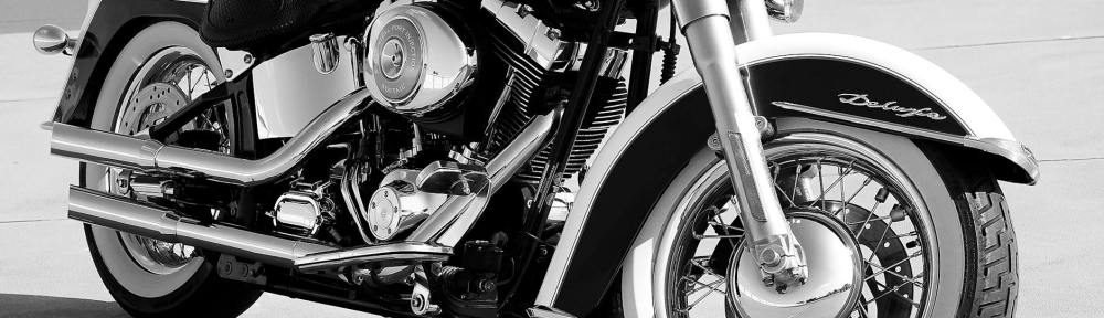 harley davidson in black and white